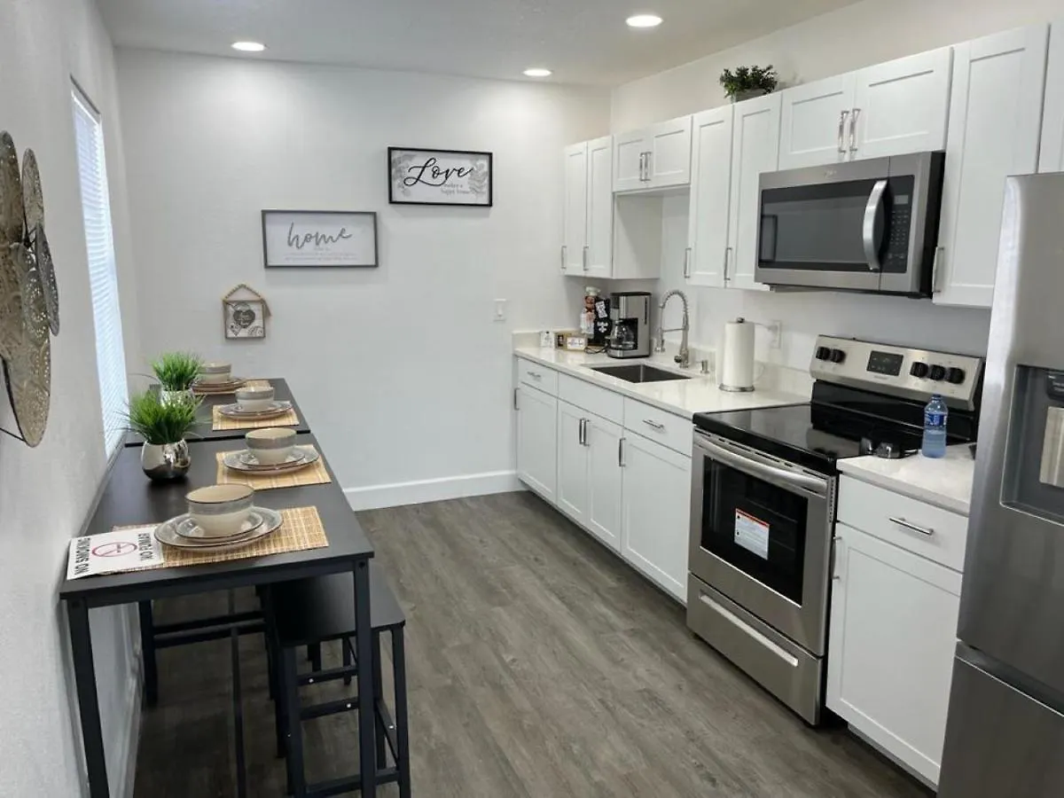 Incredible Comfortable Apartments Near The Airport And Beaches Tampa 0*,  United States